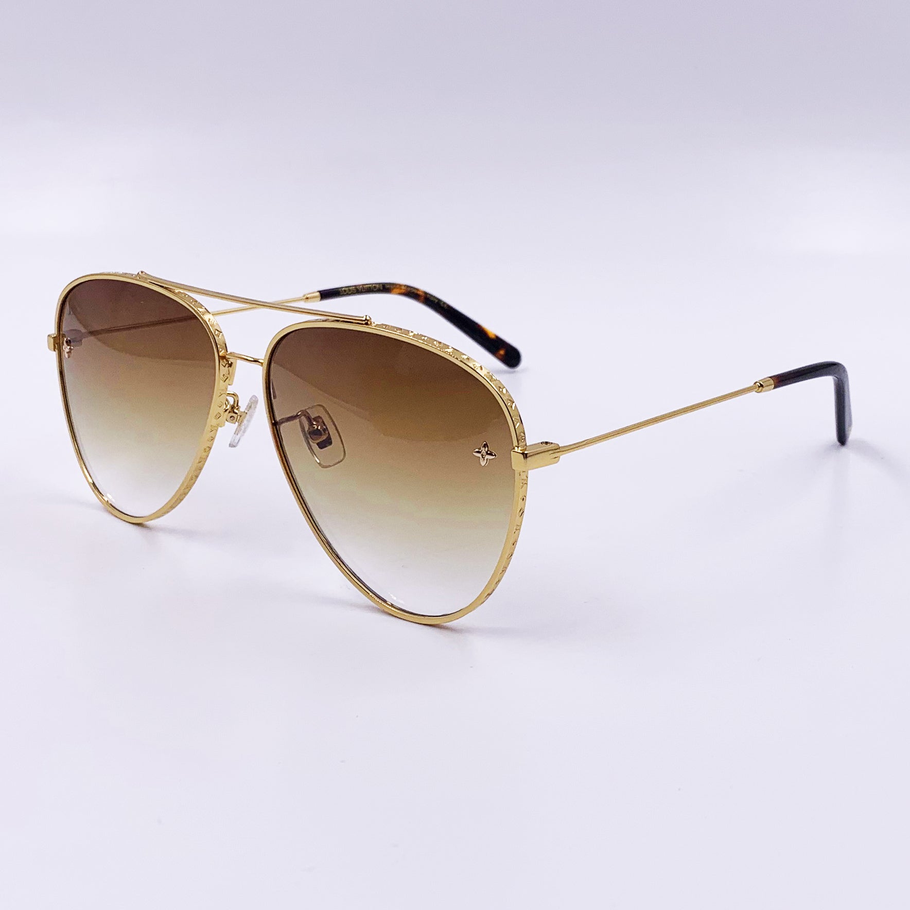 Louis Vuitton Z1620U The LV Pilot Sunglasses