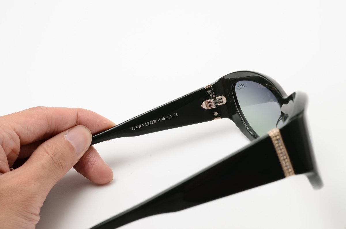 Lunettes de soleil femmes: Zest - TERRA C4 - Drlunettes