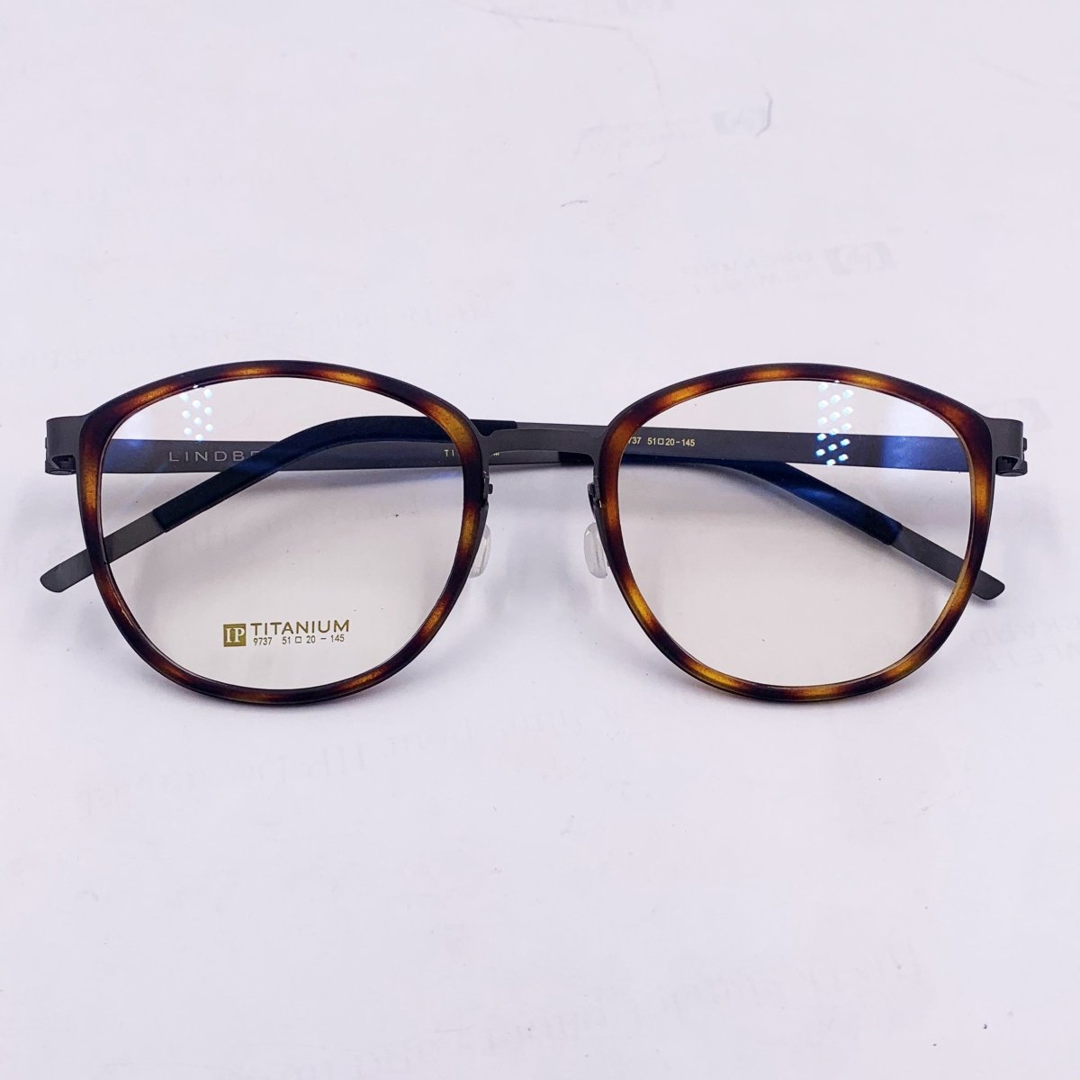 Lunettes de vue unisex: Lindberg 9737 Havane - Drlunettes