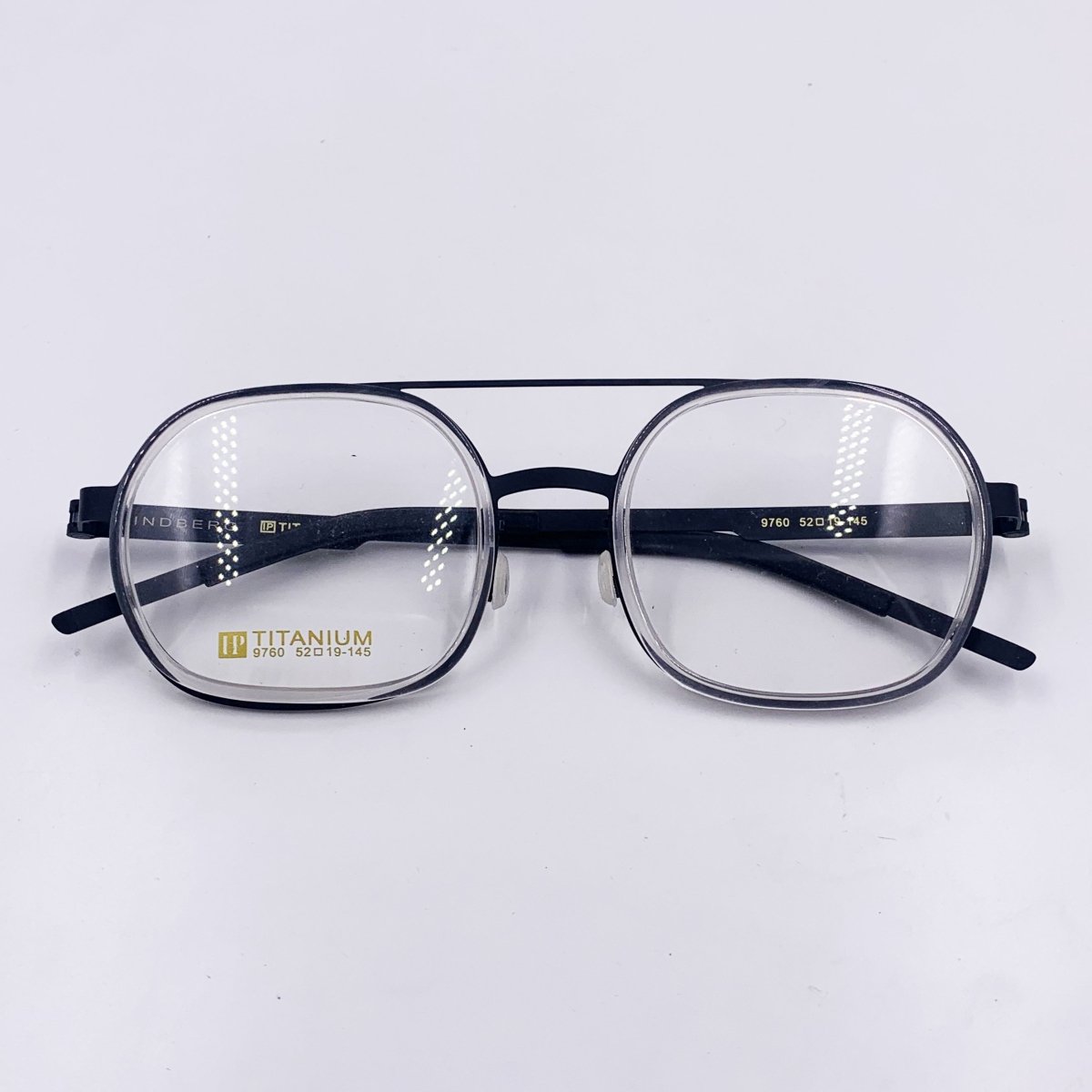Lunettes de vue unisex: LINDBERG 9760 Titanium Noir. - Drlunettes
